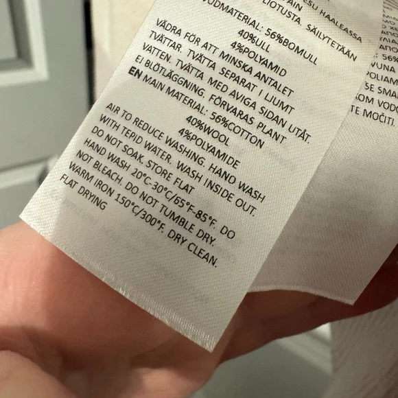 NWT Anthropologie Marimekko Opaakki Attika
Knitted Wool Pullover Sweater - Picture 6 of 8